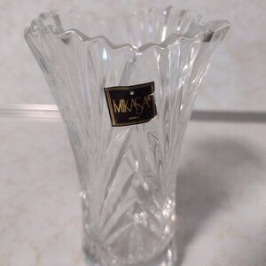 NWT Mikasa Bud Vase